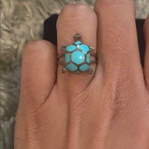 Teal turtle ring!